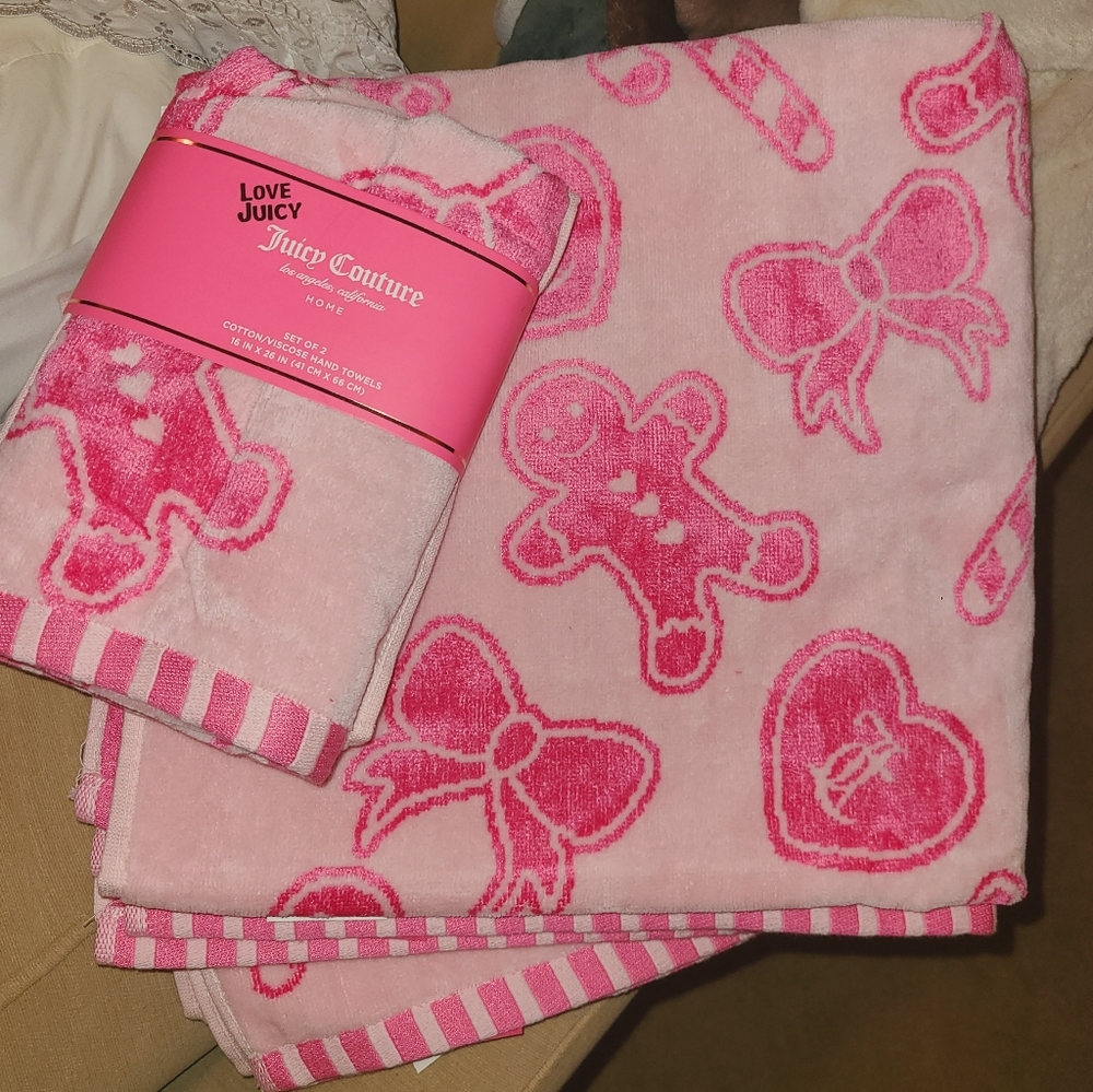Juicy Couture Bath Towel Set 🎀